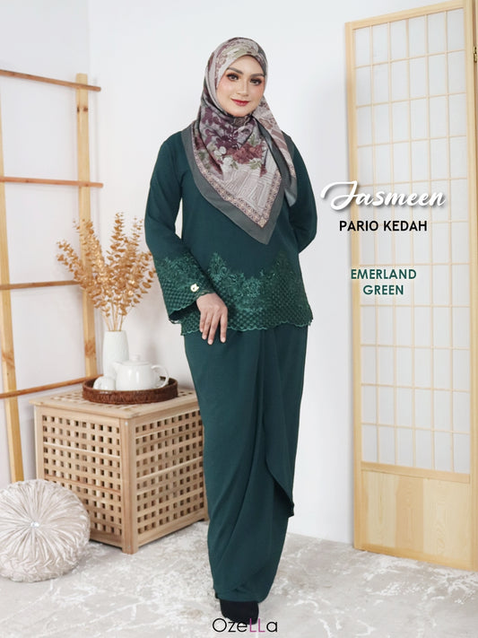 JASMEEN PARIO - EMERALD GREEN