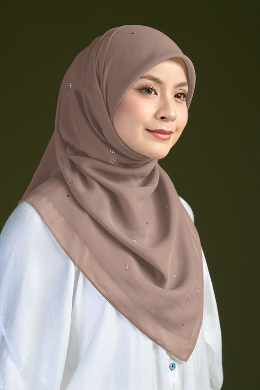 Bawal Manees - Desert Sand