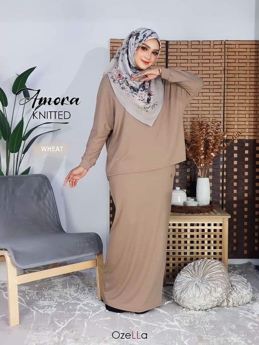 AMORA KNITTED SUITE - WHEAT